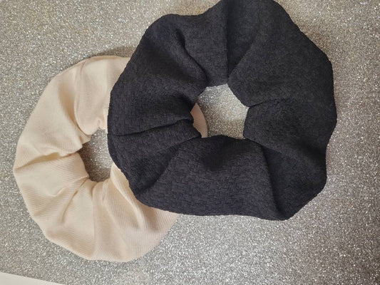 Black and White large scrunchie set, elasticated hair accessory, womens scrunchie, monochrome bundle, cotton scrunchies machine washable, UK