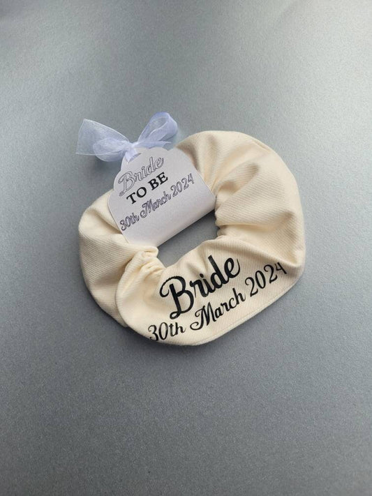 Bride Large Hair Scrunchie, Bride to be and date of wedding gift tag, Personalised Bridal gift, Hen party gift box