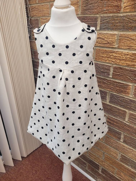 Reversible Black and White Polka dot dress, Baby Girl Summer Dress, handmade to order in the UK, 2 outfits in 1, Wedding outfit Toddler